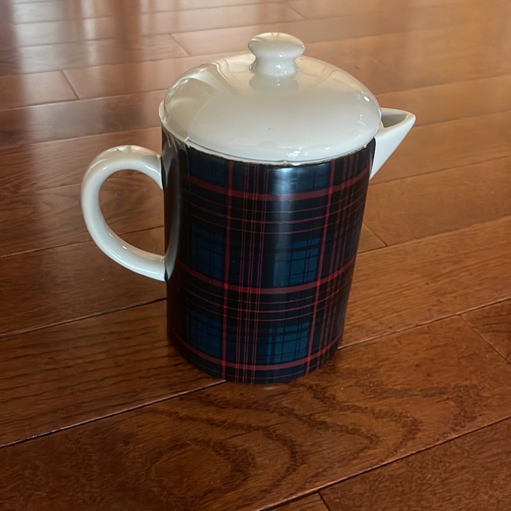 NEW Hearth and hand coffee pot